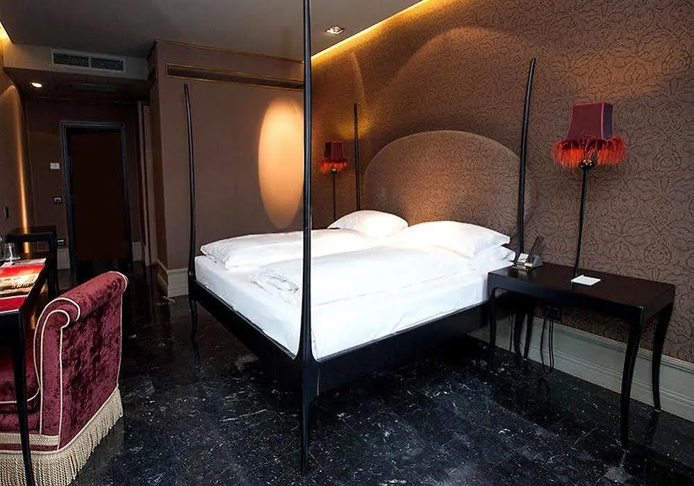 Hotel Palazzo Barbarigo Sul Canal Grande Venedig 4*,